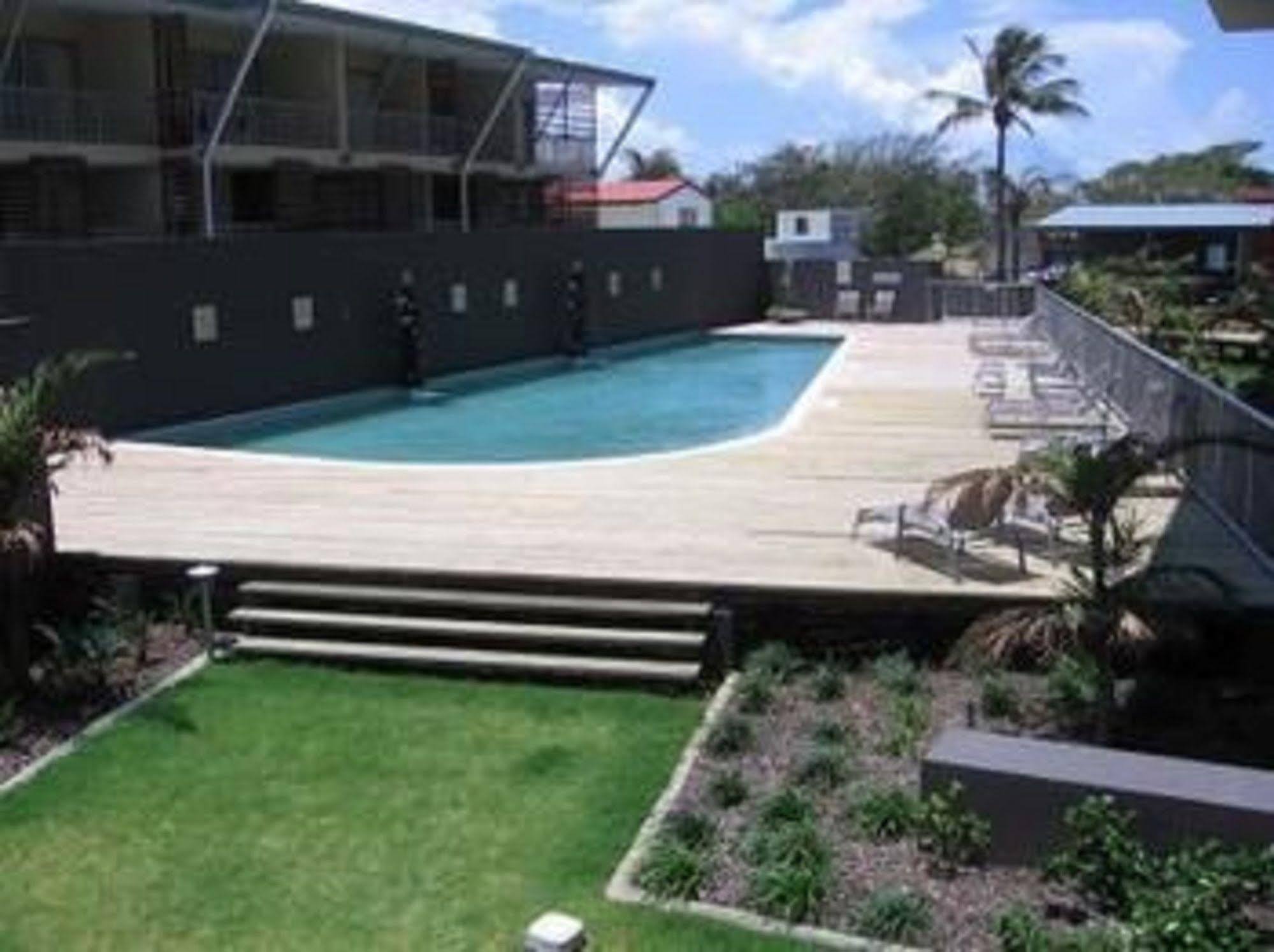 On The Beach Resort Bribie Island Woorim Экстерьер фото